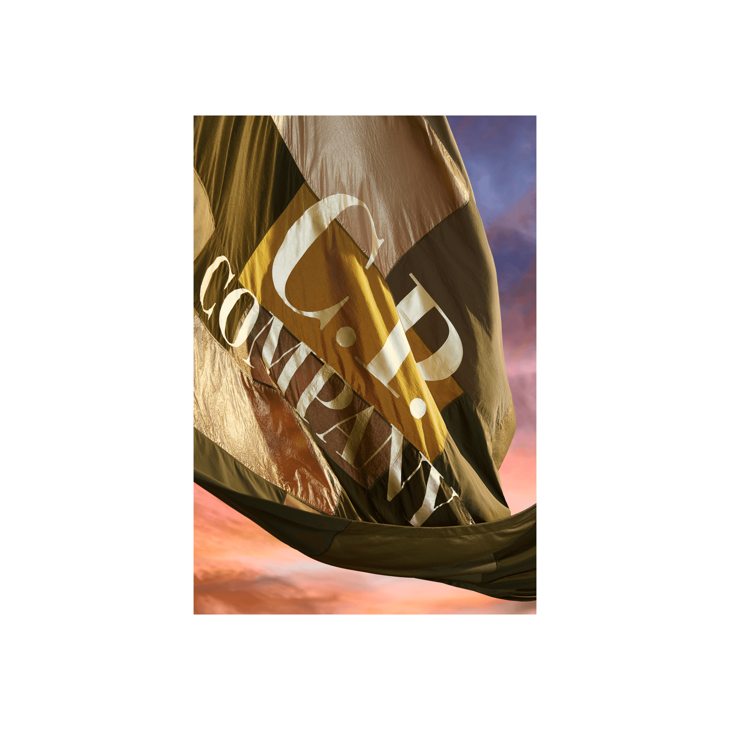 CP COMPANY FLAG FINAL 1 srgb DEF